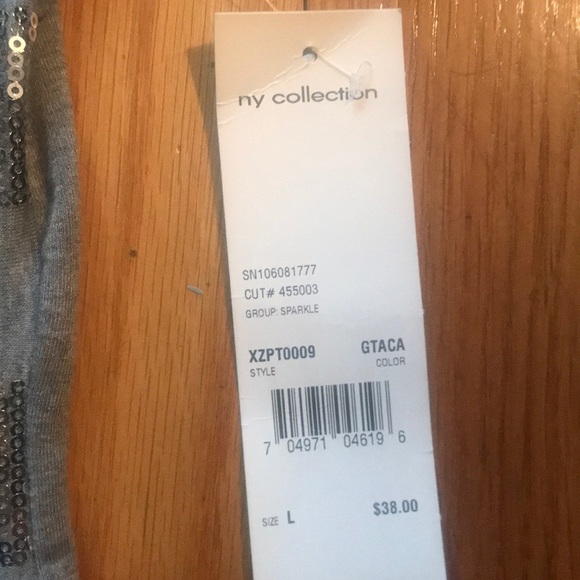 NY Collection Tank - Picture 5 of 5